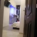 Emanuela Holidays With Private Parking Апартаменты