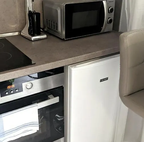 Emanuela Holidays Apartamento Cavala